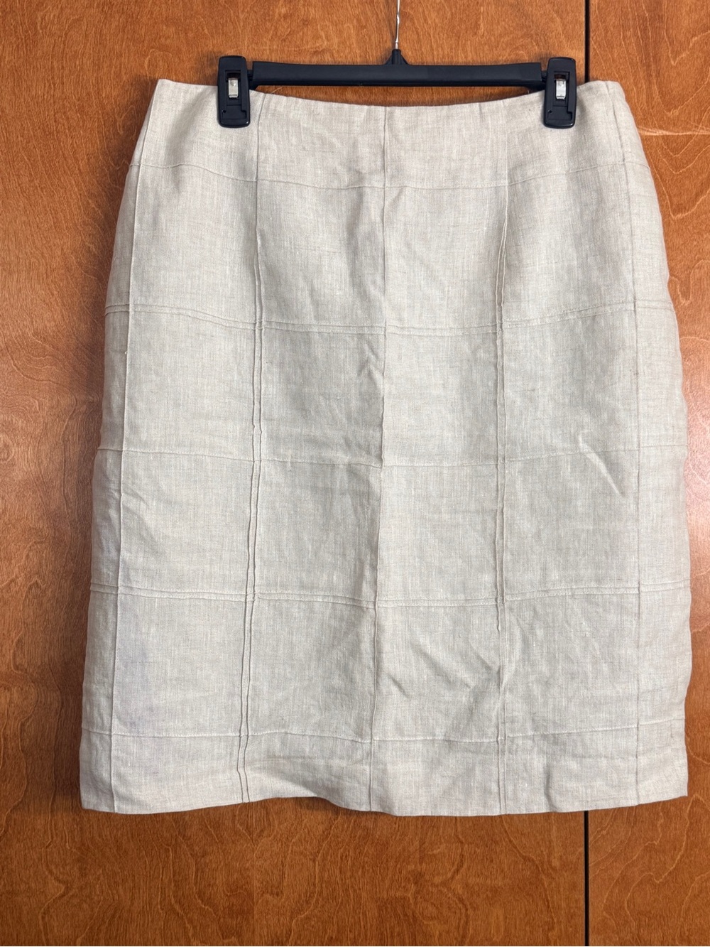 Classic Linen Pencil Skirt in Light Beige